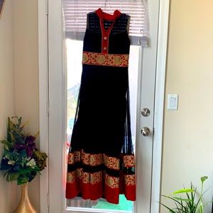 Beautiful floor length indo-western long dress.